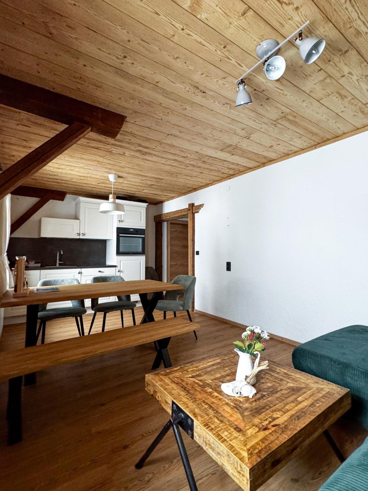 Hotel Peer Alm Navis Exterior foto
