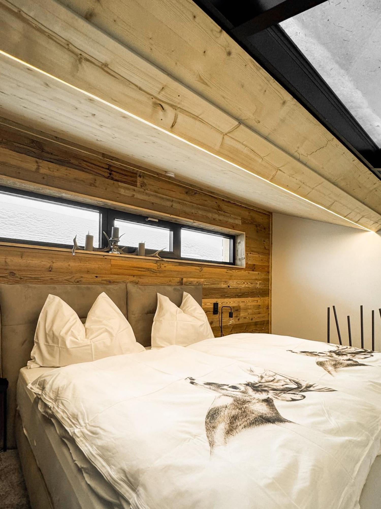 Hotel Peer Alm Navis Exterior foto
