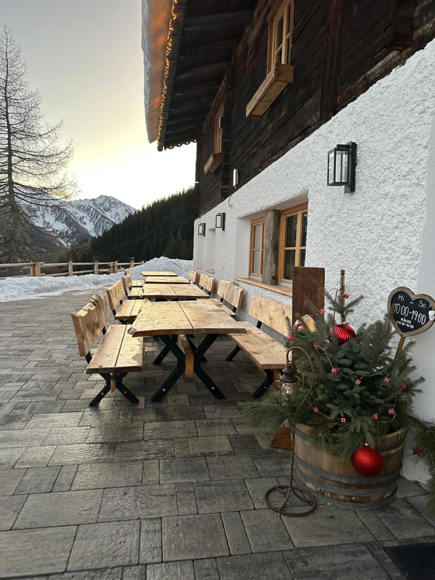Hotel Peer Alm Navis Exterior foto